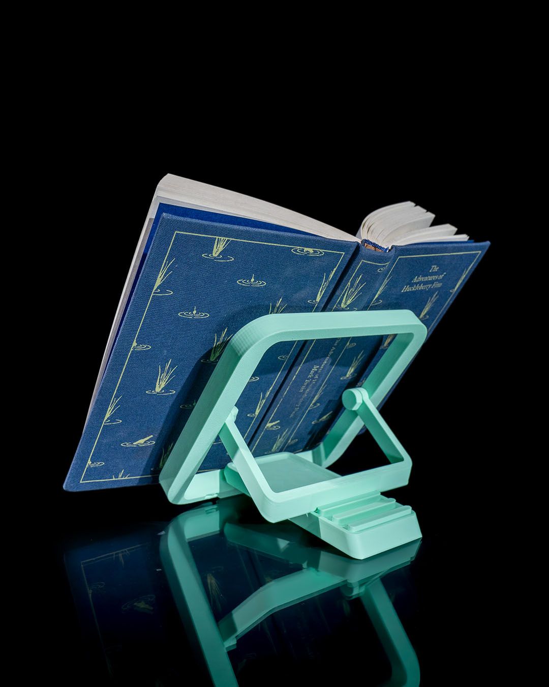 Foldable book stand / vouwbare boeken houder